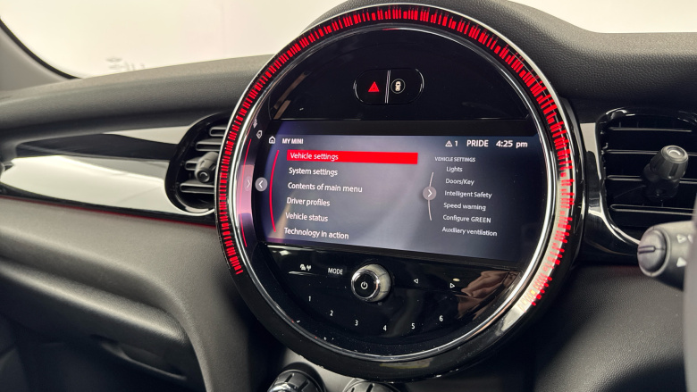 MINI Hatchback 1.5 Cooper Sport Premium 5dr Auto Petrol Hatchback